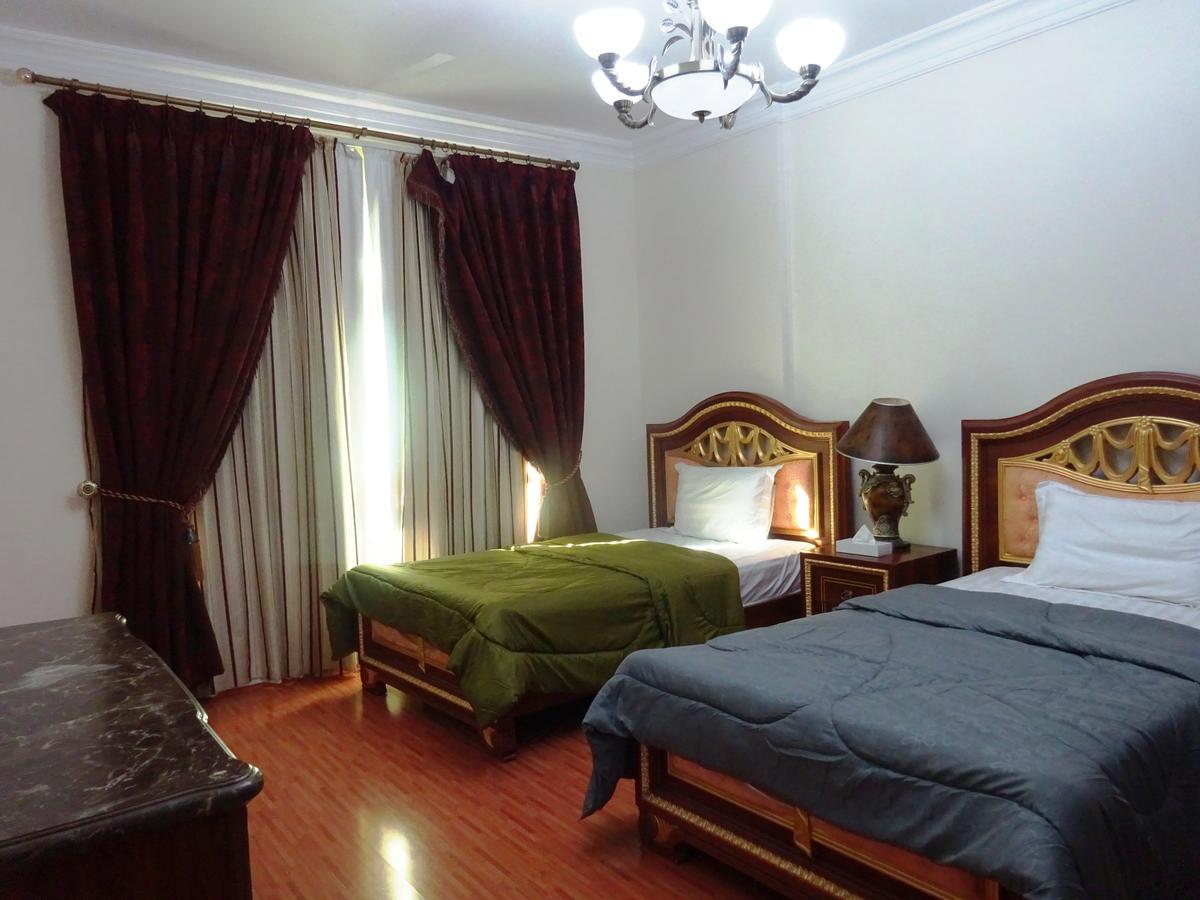 Apartamento Zubara Plaza II Manama Exterior foto
