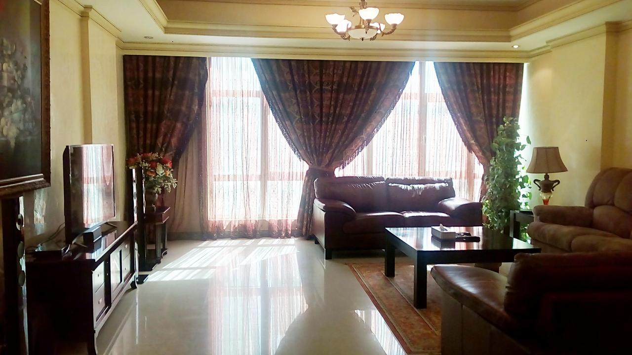 Apartamento Zubara Plaza II Manama Exterior foto