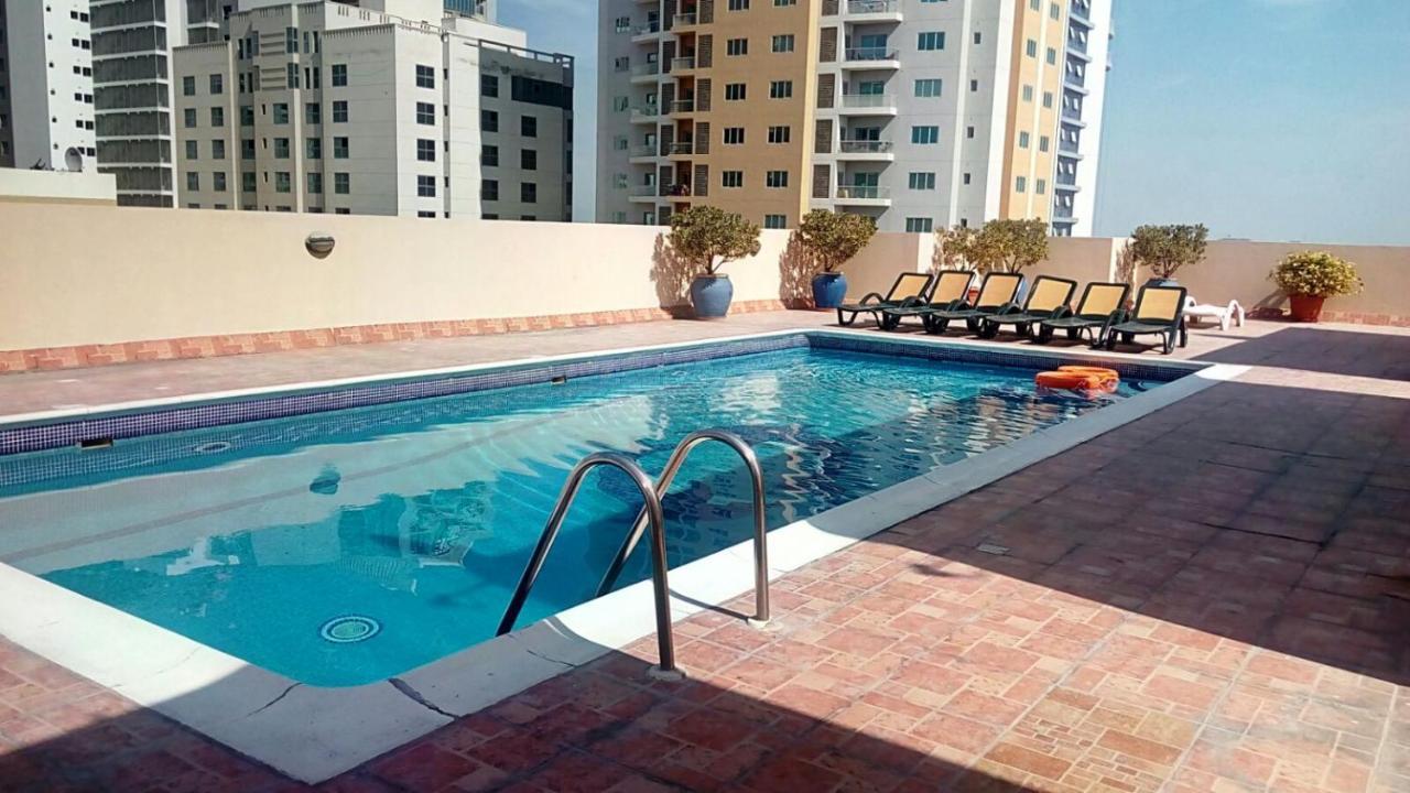 Apartamento Zubara Plaza II Manama Exterior foto